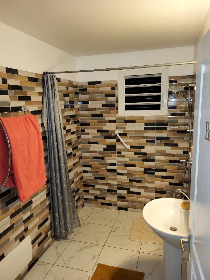 Maison Indép, Spa, Mer, Jardin, Bien-être Les Trois-Ilets Extérieur photo