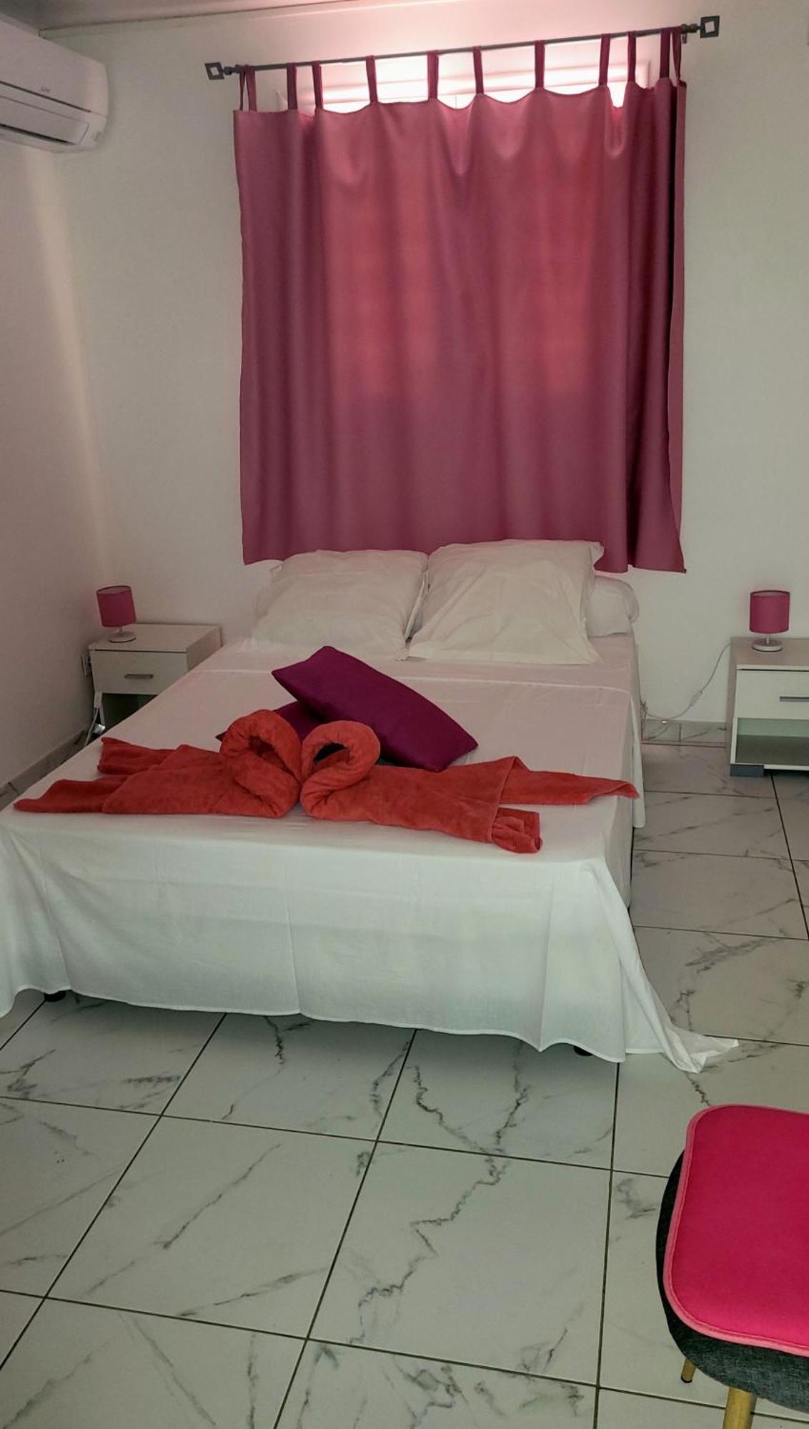 Maison Indép, Spa, Mer, Jardin, Bien-être Les Trois-Ilets Extérieur photo