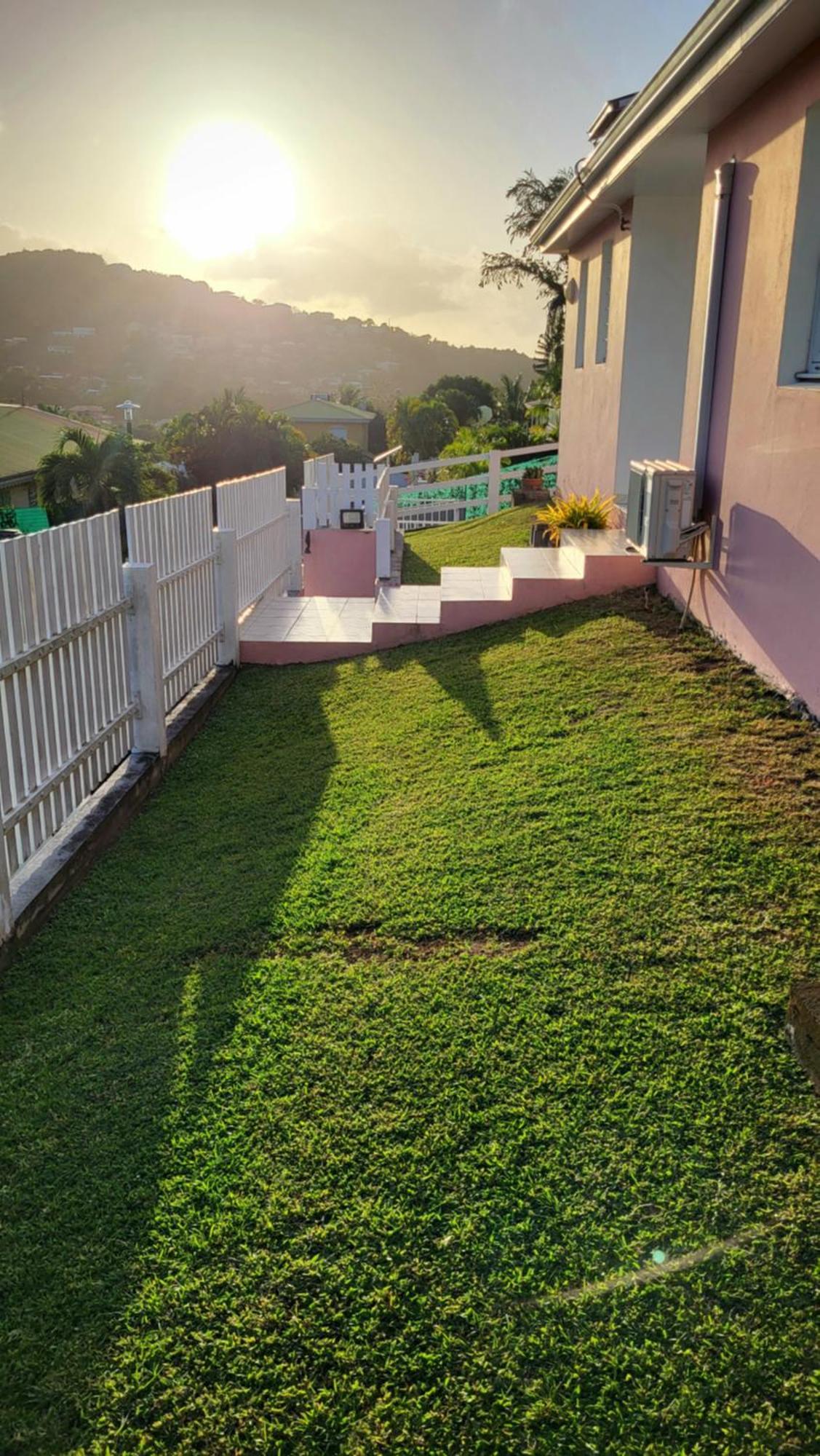Maison Indép, Spa, Mer, Jardin, Bien-être Les Trois-Ilets Extérieur photo